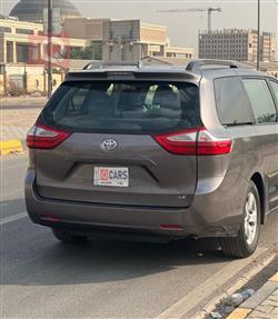 تويوتا سيينا